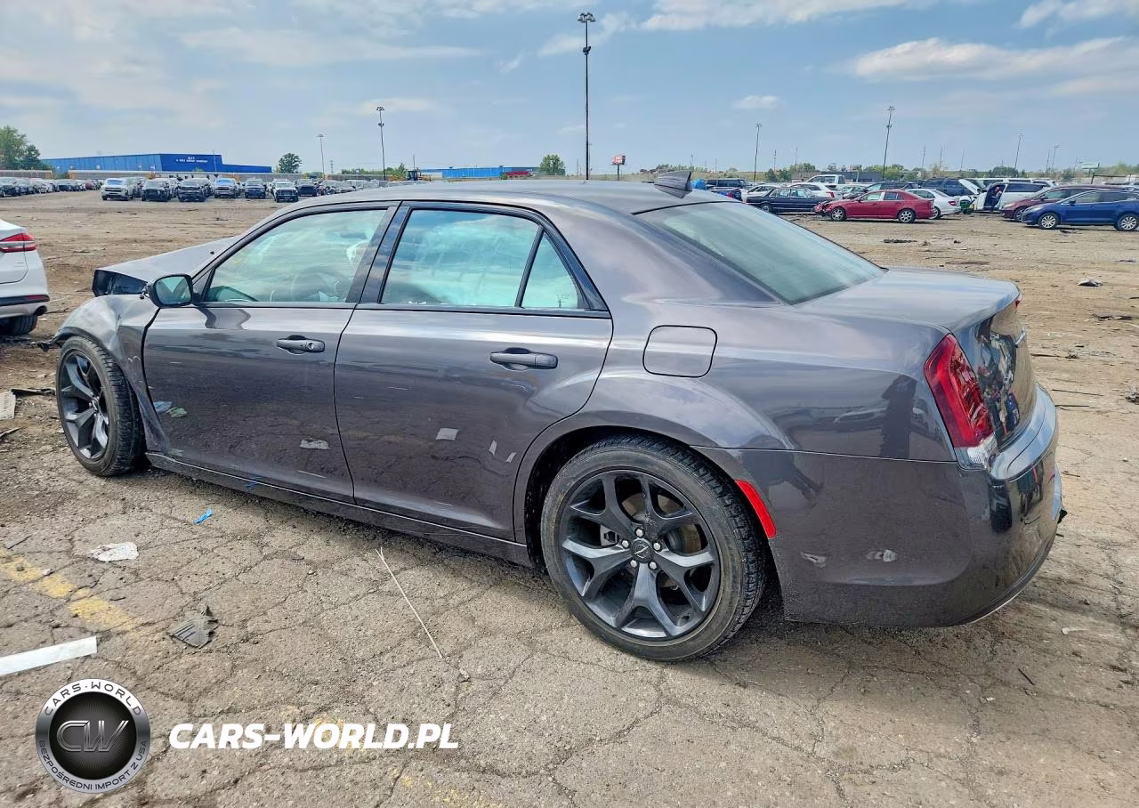 2021 Chrysler 300 Touring VIN:2C3CCAAG5MH649191 - 2