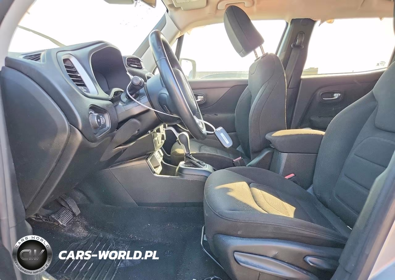 2018 Jeep Renegade Latitude VIN:ZACCJABB7JPJ56592 - 7