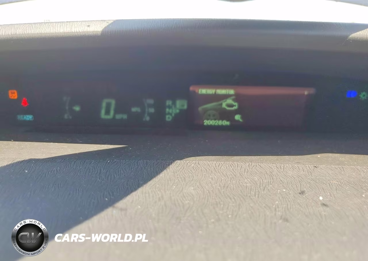 2015 Toyota Prius Four VIN:JTDKN3DU6F1923921 - 9