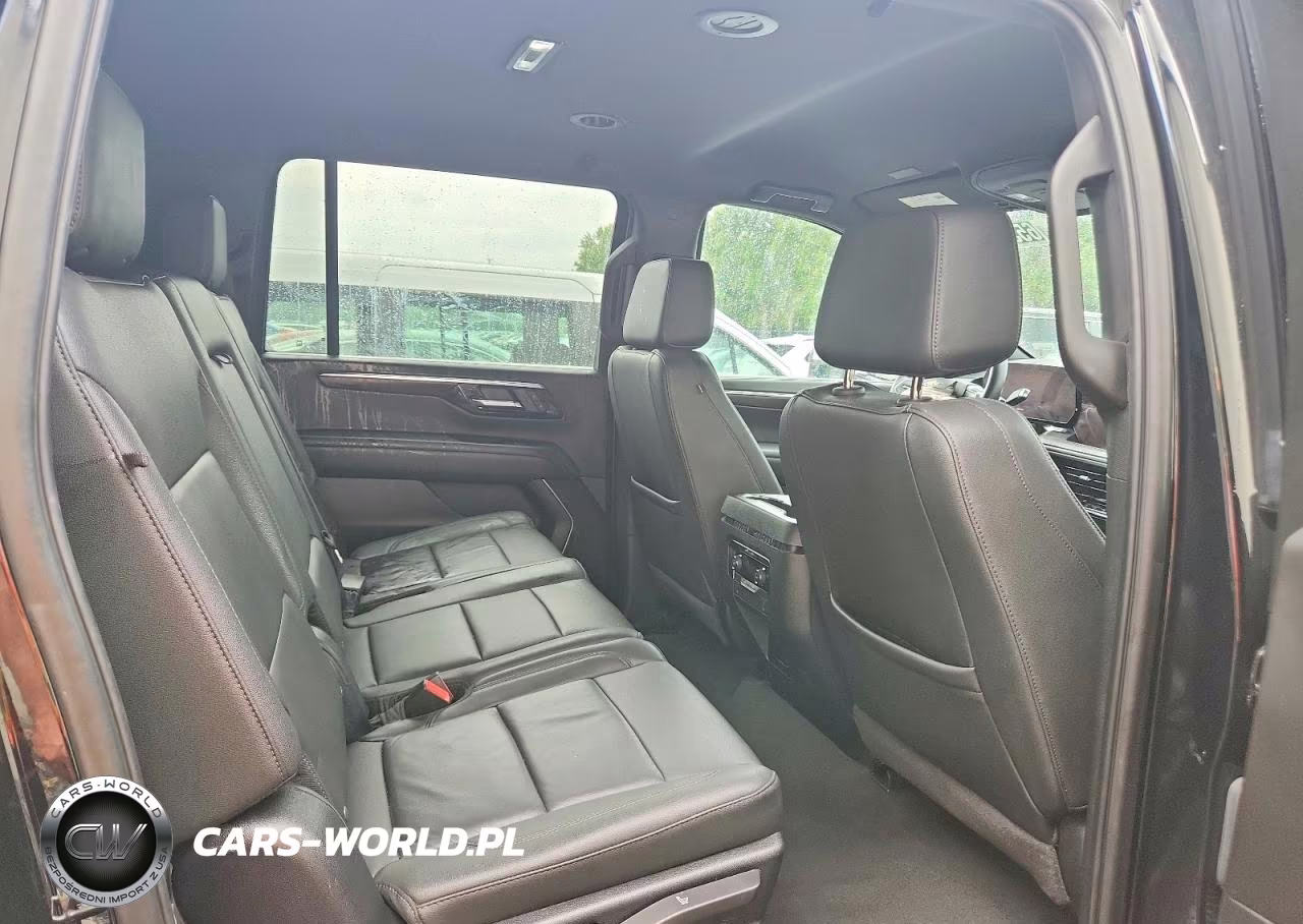 2025 Chevrolet Suburban K1500 Lt VIN:1GNS6CRD3SR207213 - 11