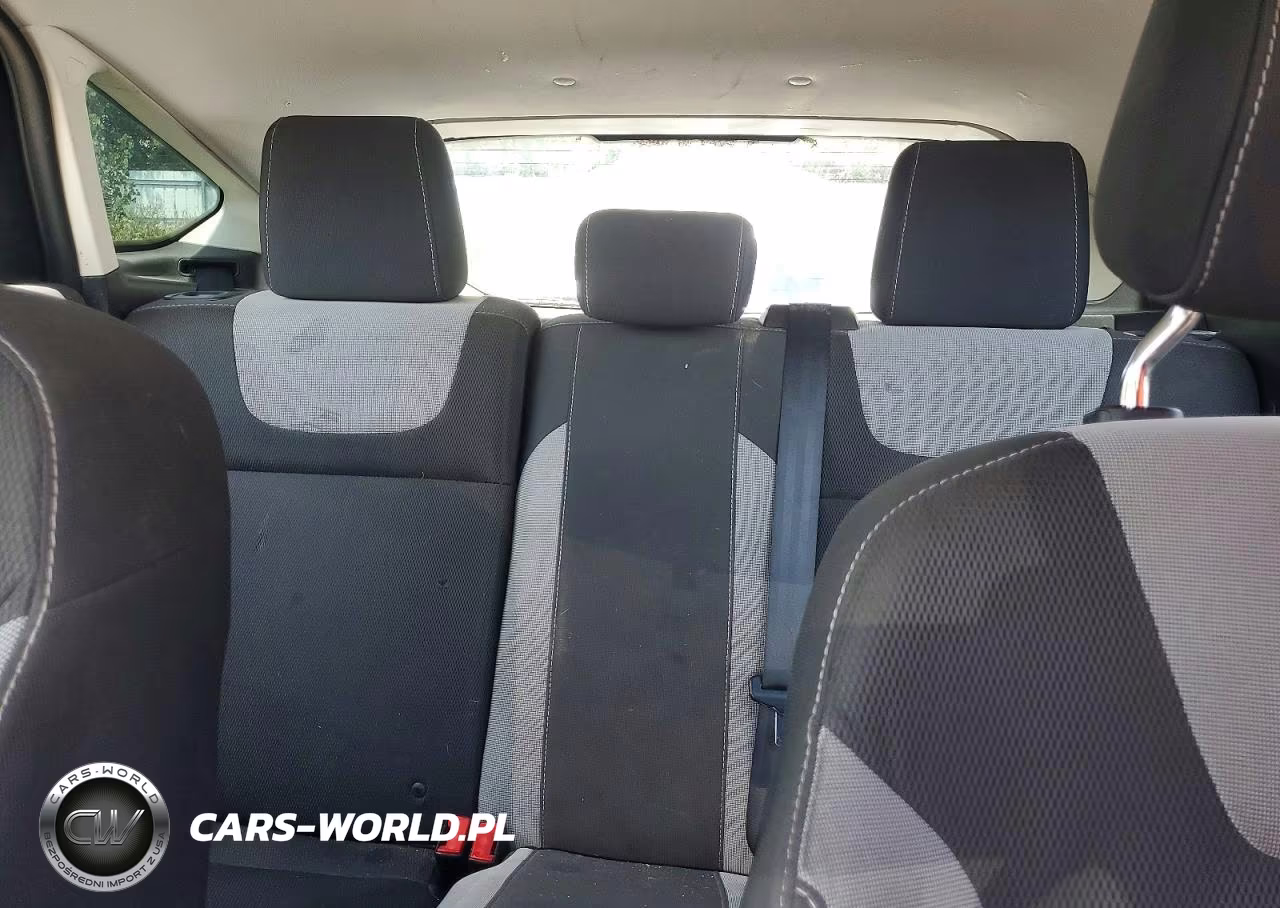 2012 Ford Focus Se VIN:1FAHP3K20CL249695 - 10