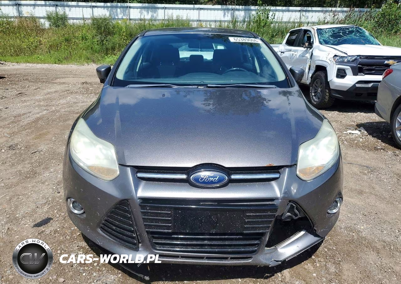 2012 Ford Focus Se VIN:1FAHP3K20CL249695 - 5