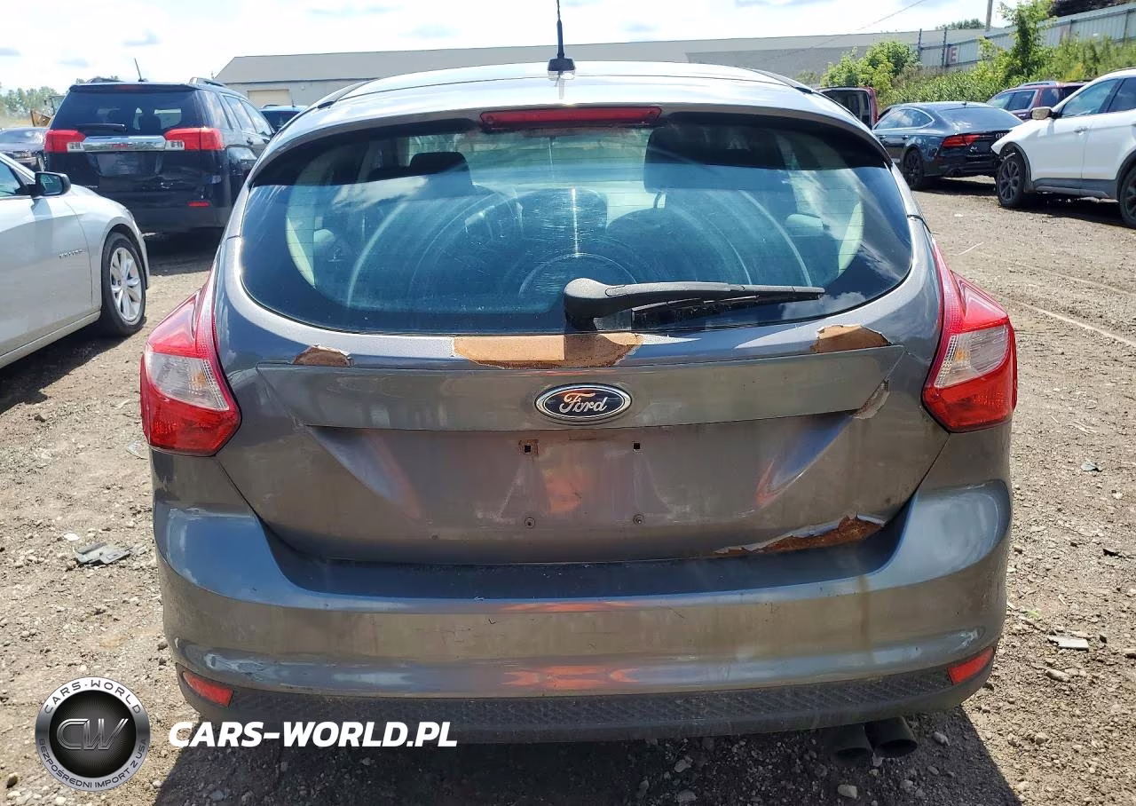 2012 Ford Focus Se VIN:1FAHP3K20CL249695 - 6
