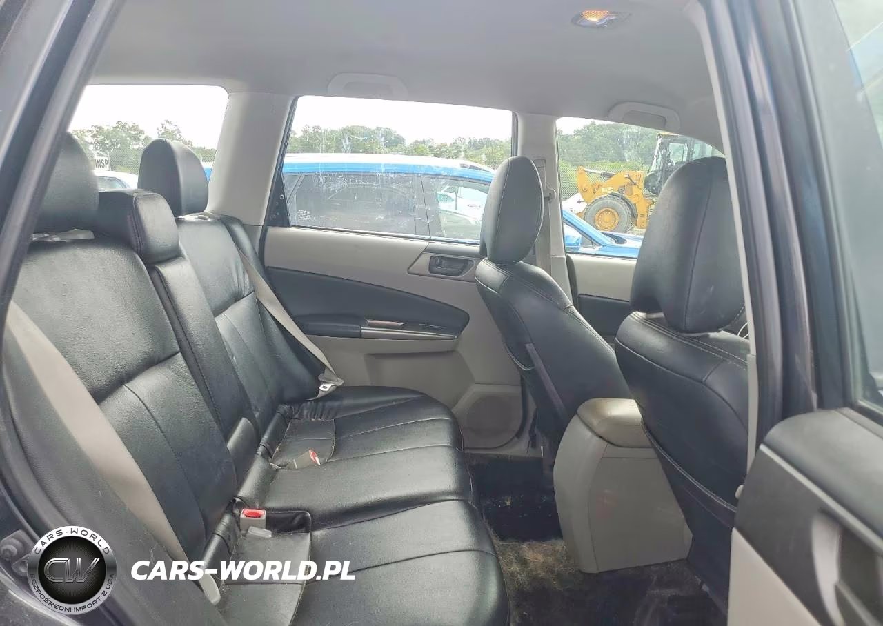 2011 Subaru Forester 2.5X VIN:JF2SHABC5BG705791 - 11
