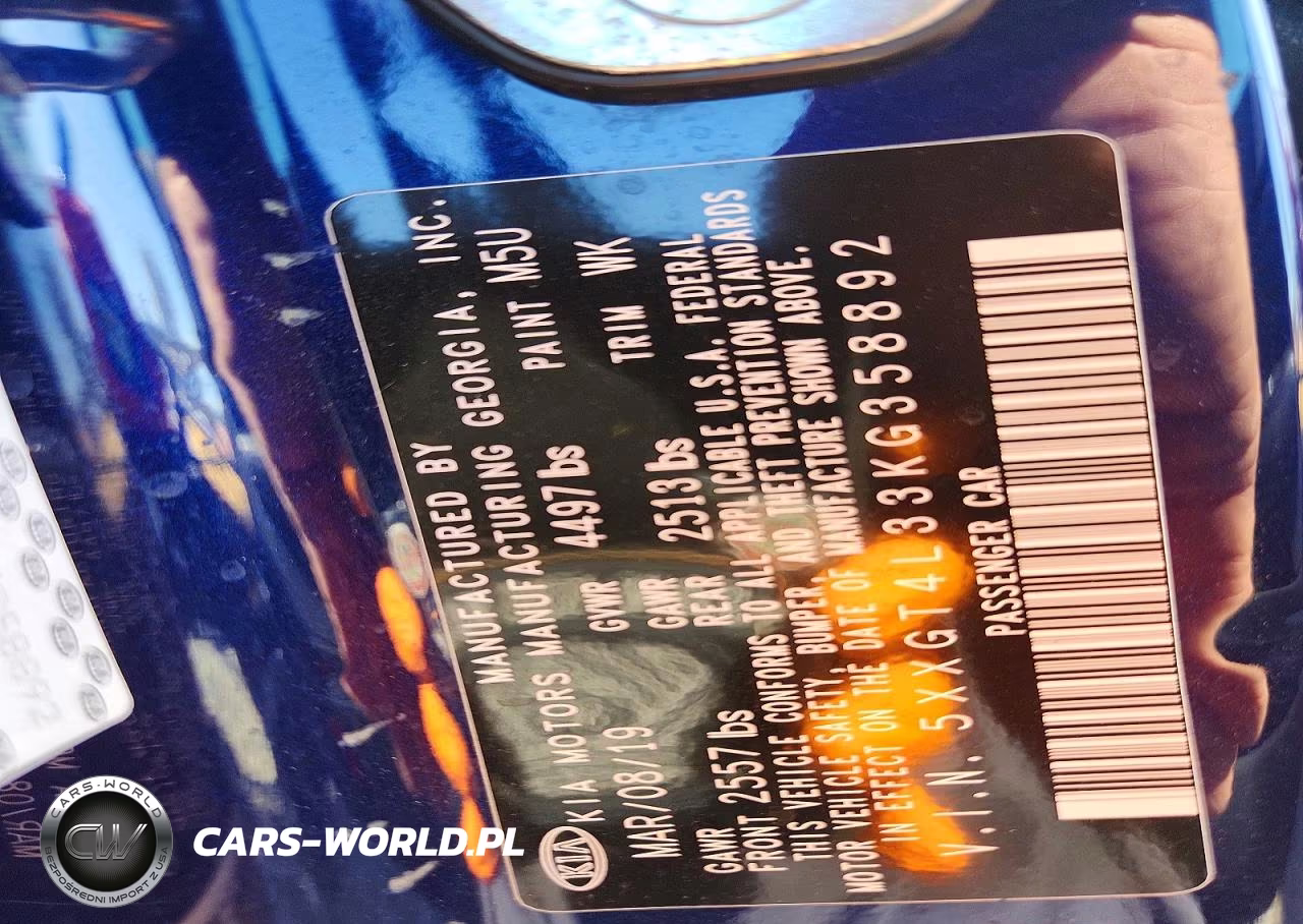 2019 Kia Optima S VIN:5XXGT4L33KG358892 - 12