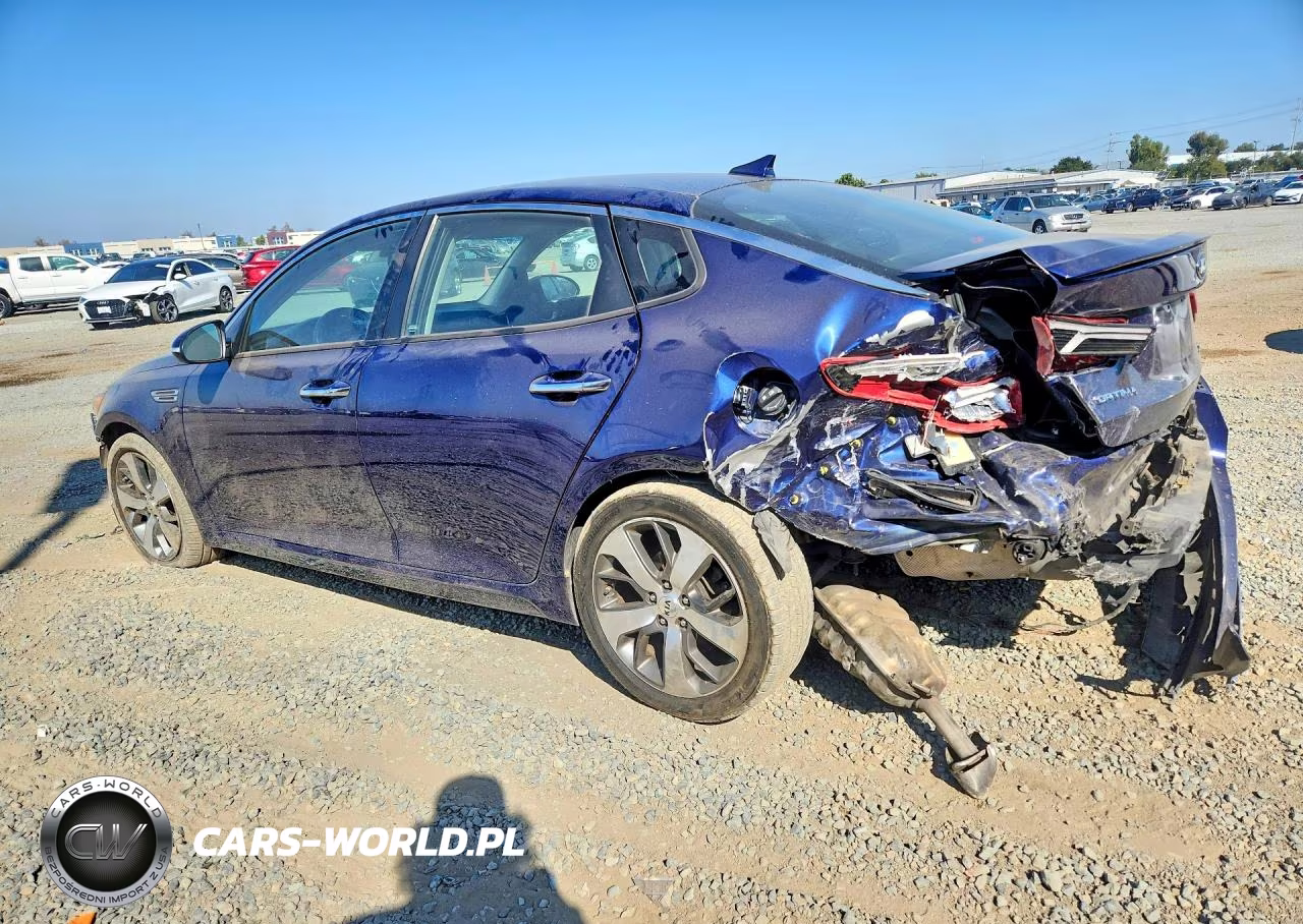 2019 Kia Optima S VIN:5XXGT4L33KG358892 - 2