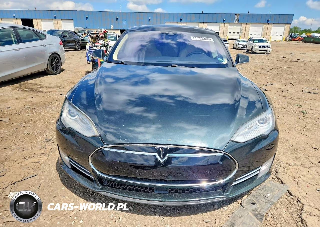 2014 Tesla Model S VIN:5YJSA1S18EFP50997 - 5