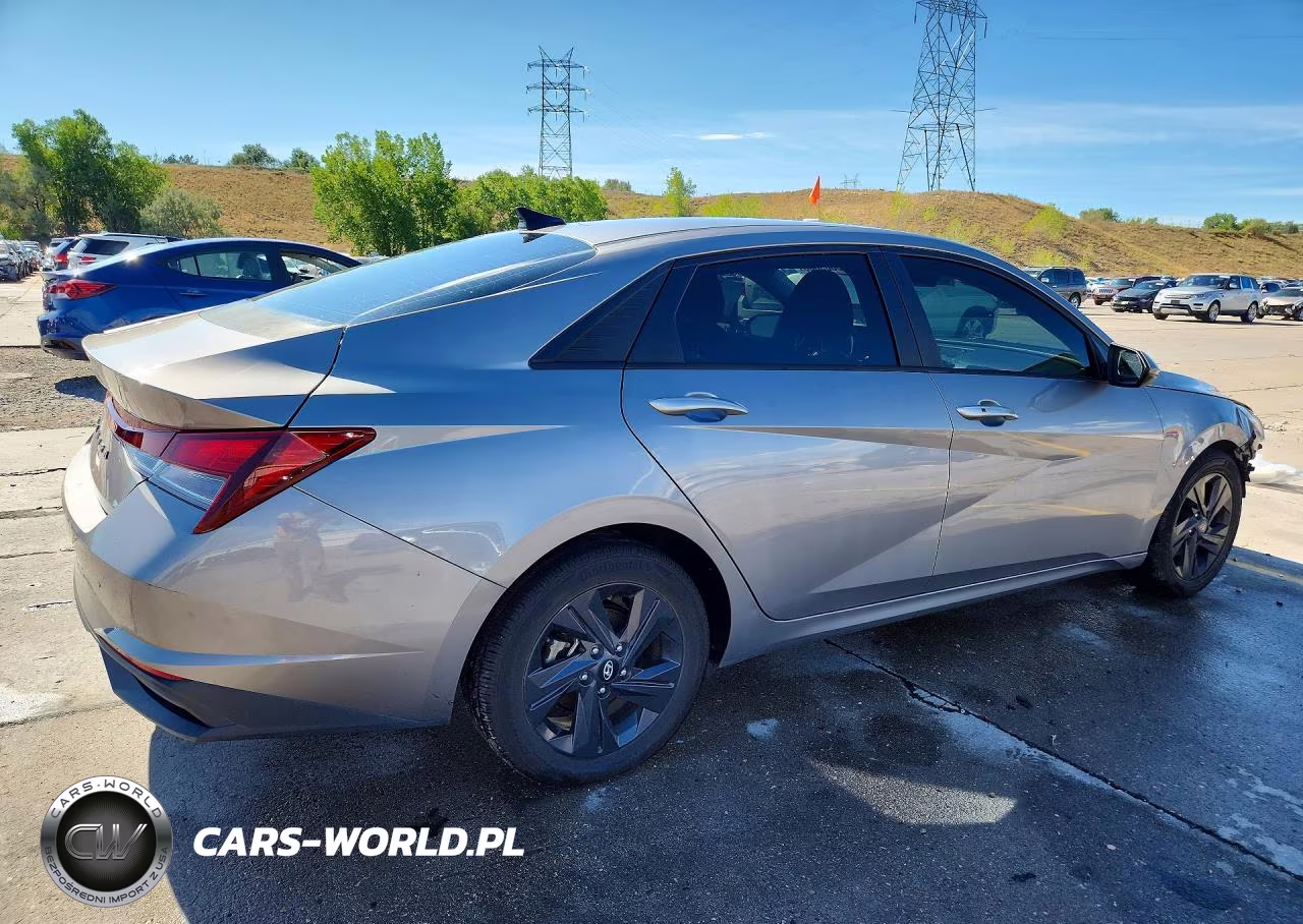 2021 Hyundai Elantra Sel VIN:KMHLS4AG3MU190395 - 3