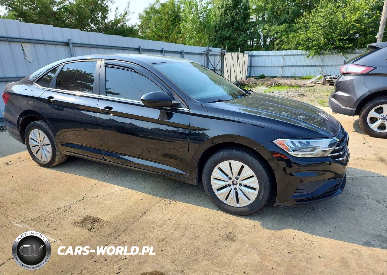 2019 Volkswagen Jetta S VIN:3VWC57BU6KM060756 - 4