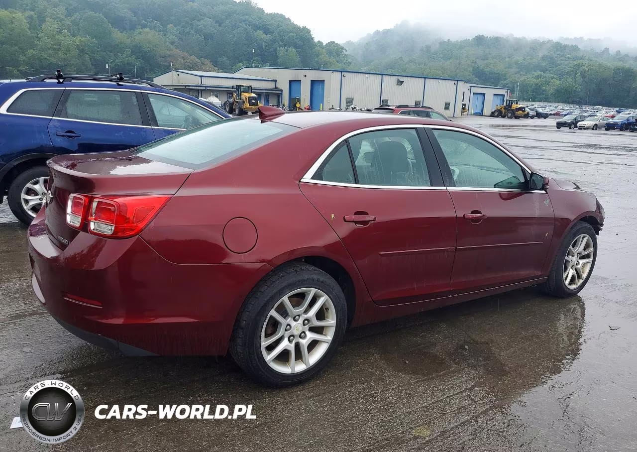 2015 Chevrolet Malibu 1Lt VIN:1G11C5SL8FF109921 - 3