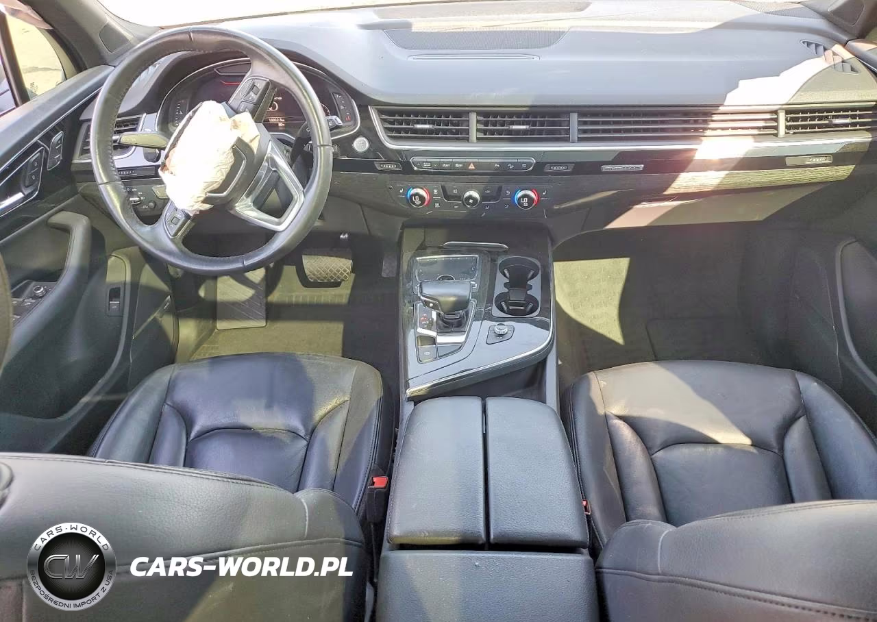 2018 Audi Q7 Premium Plus VIN:WA1LAAF77JD004667 - 8