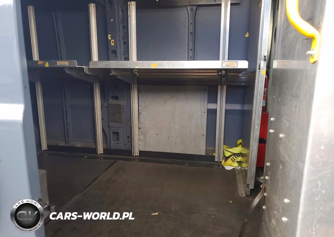 2020 Ram Promaster 3500 3500 High VIN:3C6URVJG1LE132199 - 11