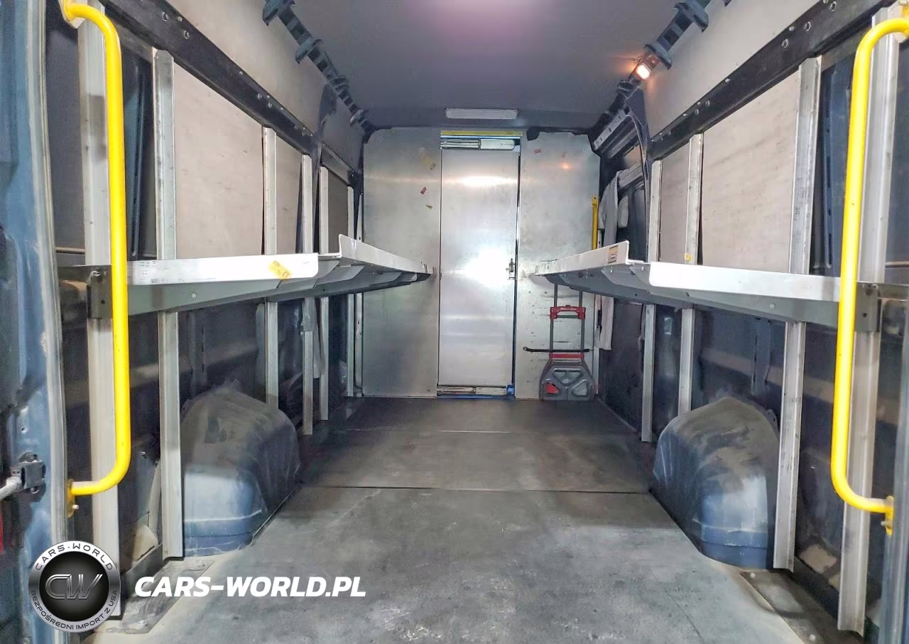 2020 Ram Promaster 3500 Delivery Van VIN:3C6URVJG5LE136515 - 10