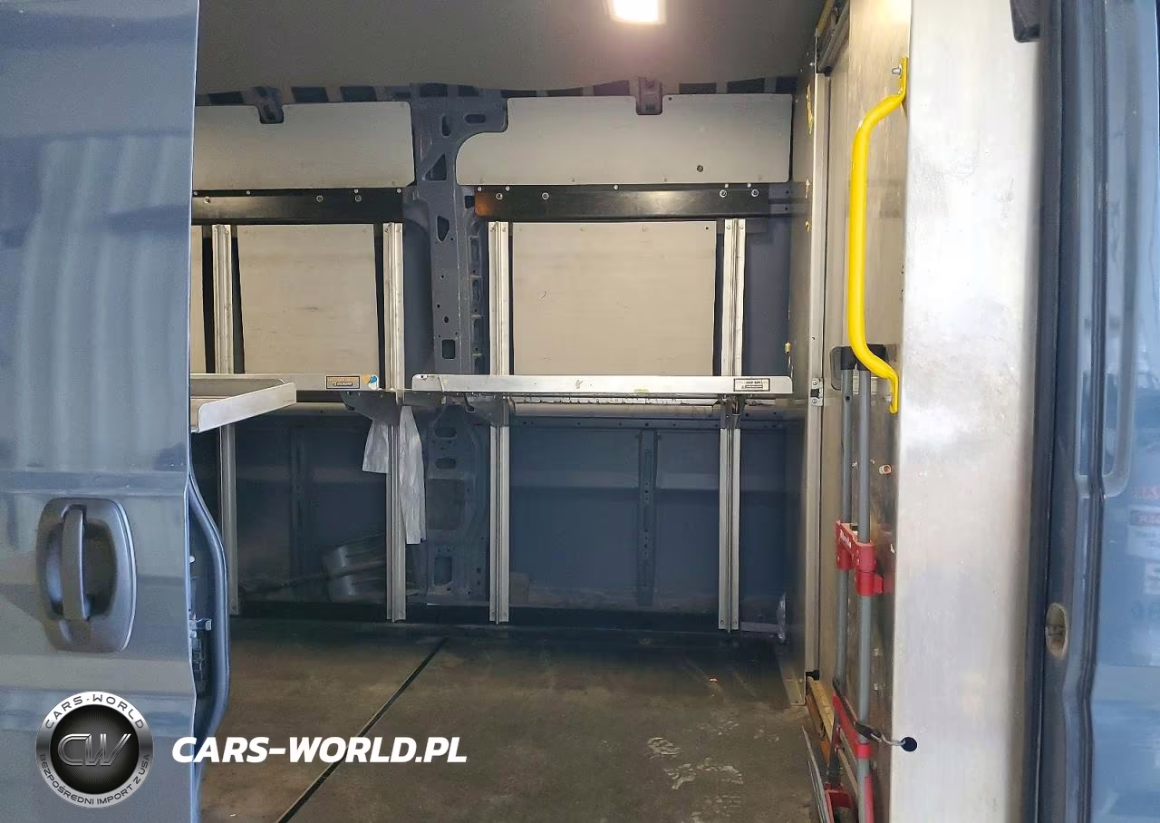 2020 Ram Promaster 3500 Delivery Van VIN:3C6URVJG5LE136515 - 11
