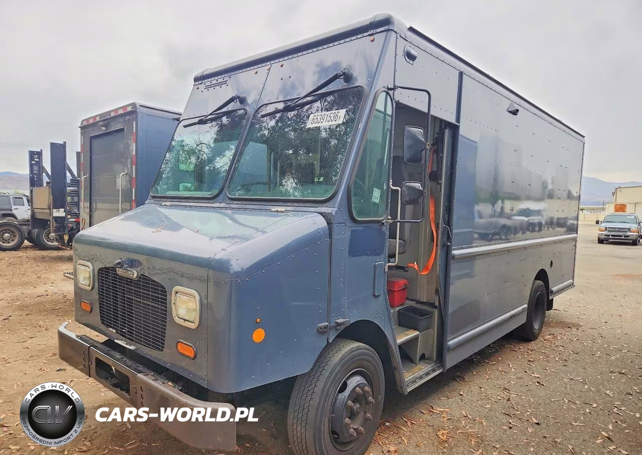 2021 Freightliner Mt45G Chassis Delivery Truck