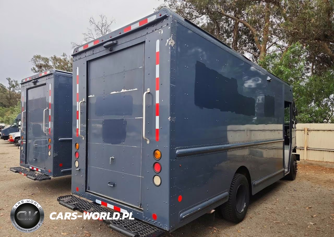 2021 Freightliner Mt45G Chassis Delivery Truck VIN:4UZAC2GA8MCMM9691 - 3