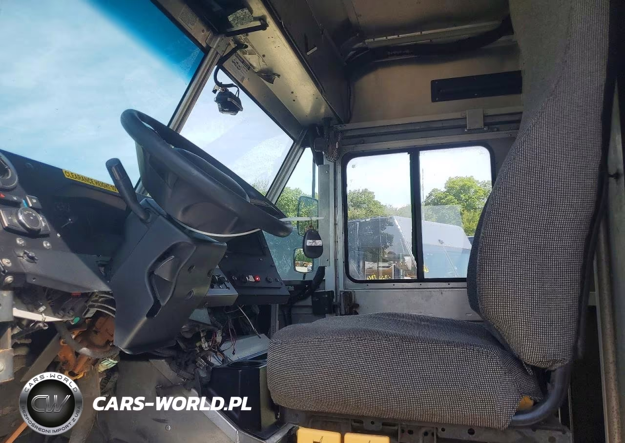 2020 Ford F59 Delivery Truck VIN:1F65F5KN8L0A05643 - 7