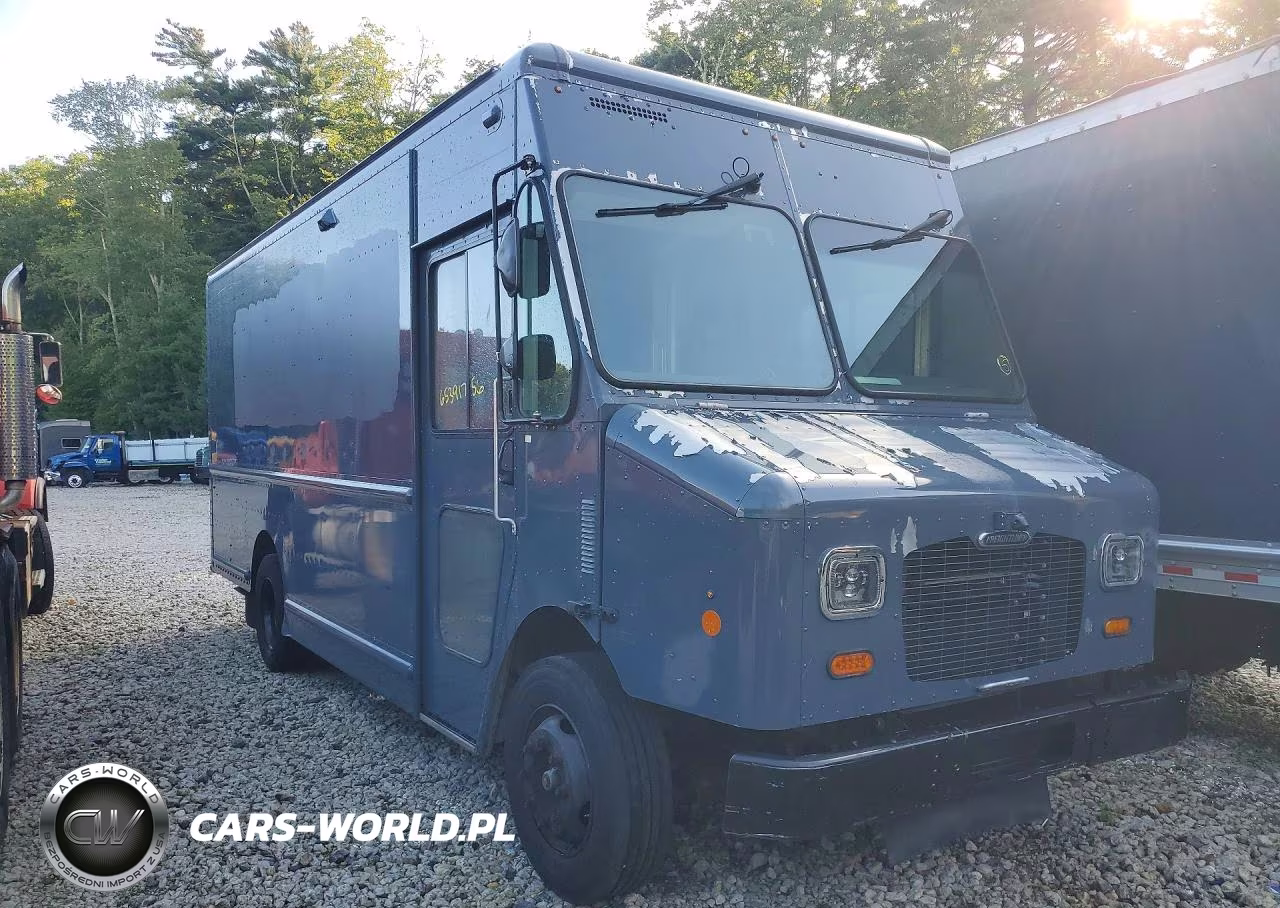 2020 Freightliner Mt45G Chassis Delivery Truck VIN:4UZAC2EA9LCMK0136 - 4