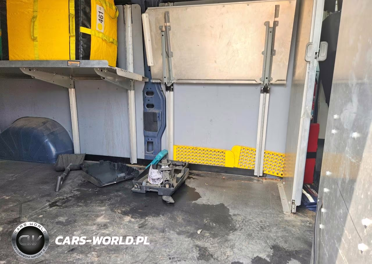 2021 Ram Promaster 3500 Delivery Van VIN:3C6MRVJG8ME586340 - 10