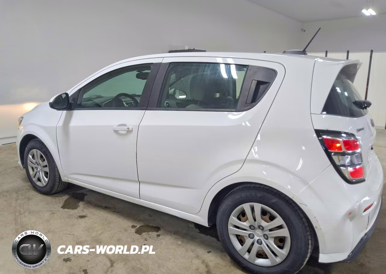 2017 Chevrolet Sonic VIN:1G1JG6SH2H4142904 - 2