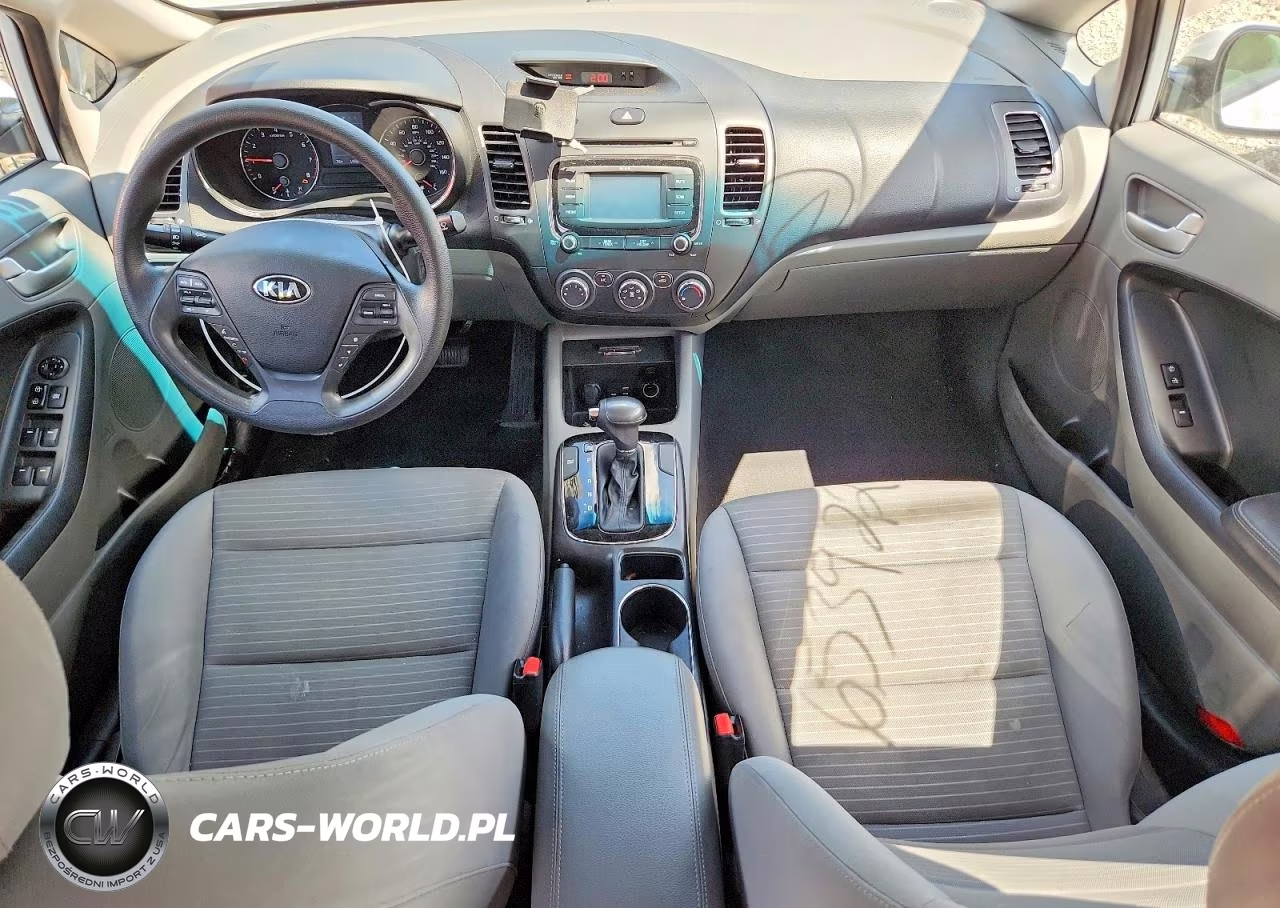 2017 Kia Forte Lx VIN:3KPFL4A73HE063679 - 8
