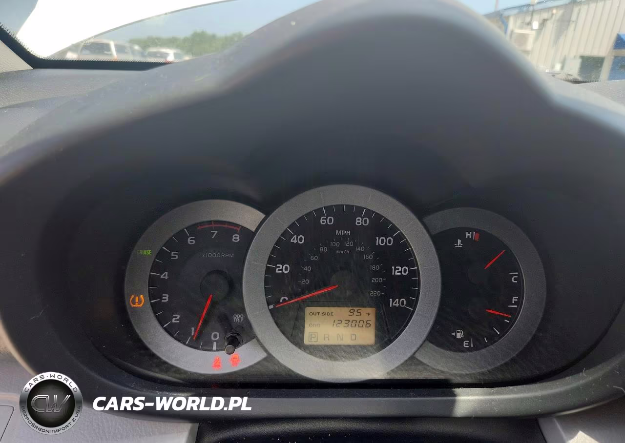 2007 Toyota Rav4 Limited VIN:JTMZD31V075076113 - 9
