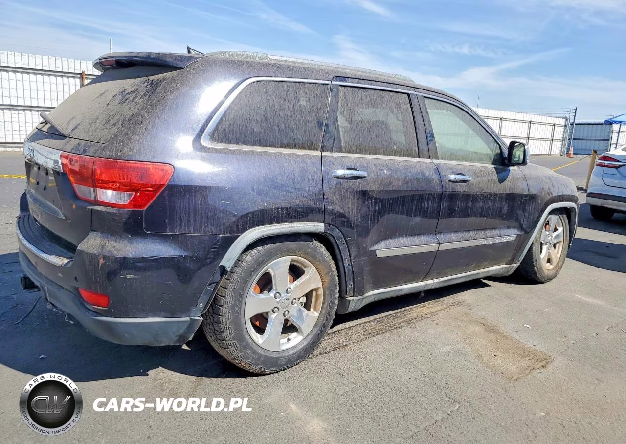 2011 Jeep Grand Cherokee Overland VIN:1J4RR6GT2BC647673 - 3