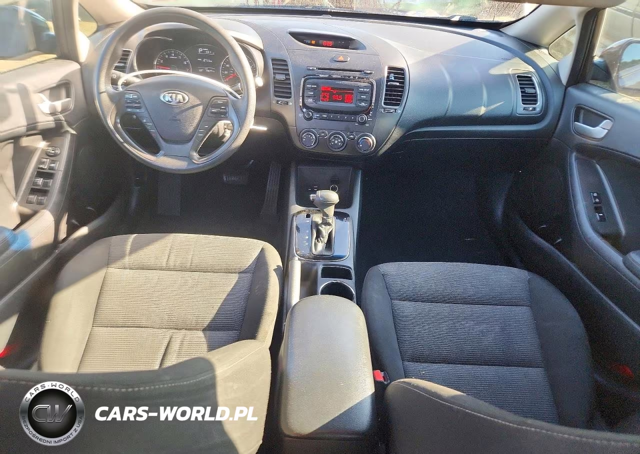 2018 Kia Forte Lx VIN:3KPFK4A73JE181126 - 8
