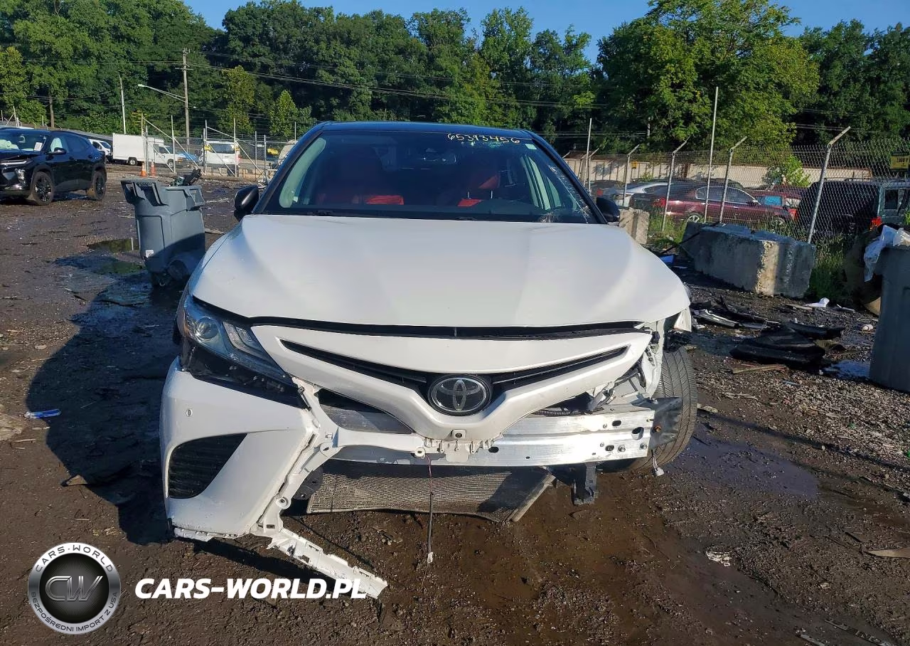 2019 Toyota Camry Xse VIN:4T1B61HK3KU216998 - 5