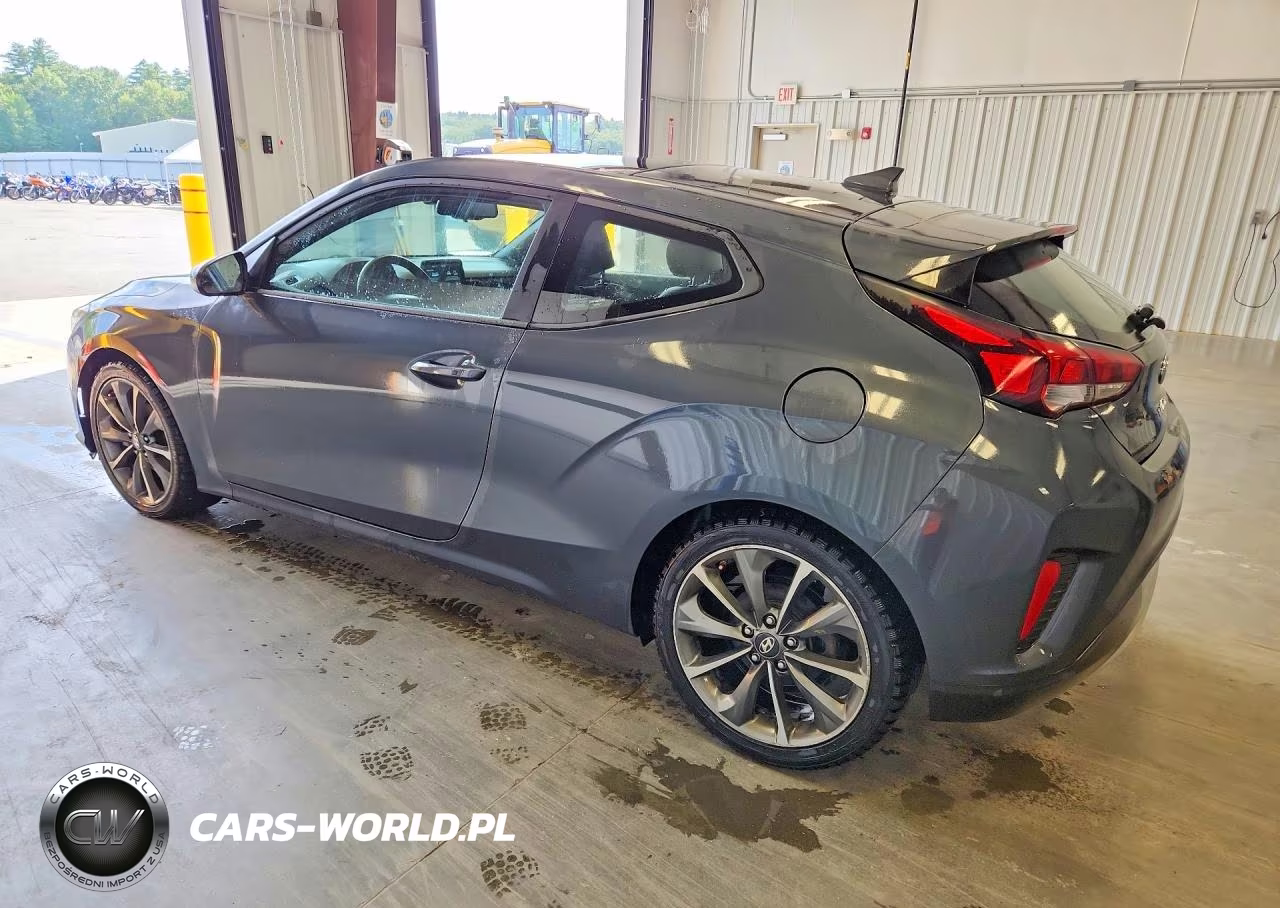2019 Hyundai Veloster 2.0L Premium VIN:KMHTG6AFXKU002134 - 2