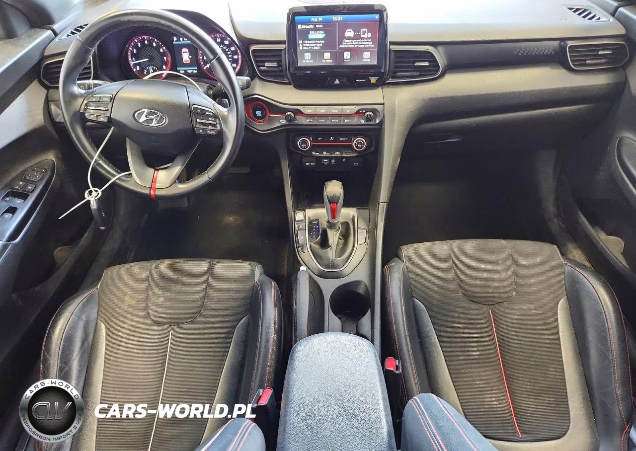 2019 Hyundai Veloster 2.0L Premium VIN:KMHTG6AFXKU002134 - 8