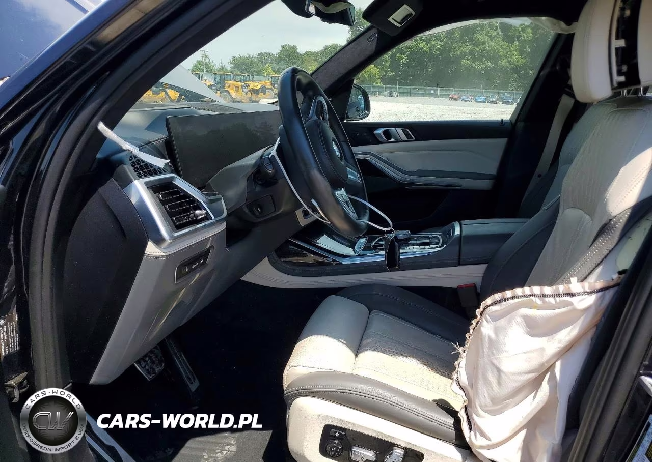 2024 BMW X7 xDrive40I VIN:5UX23EM02R9W18807 - 7