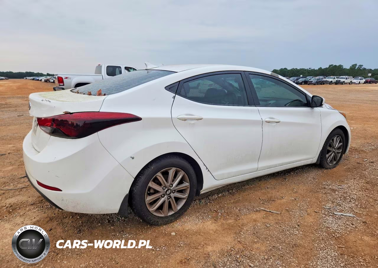 2014 Hyundai Elantra Se VIN:5NPDH4AE7EH459452 - 3