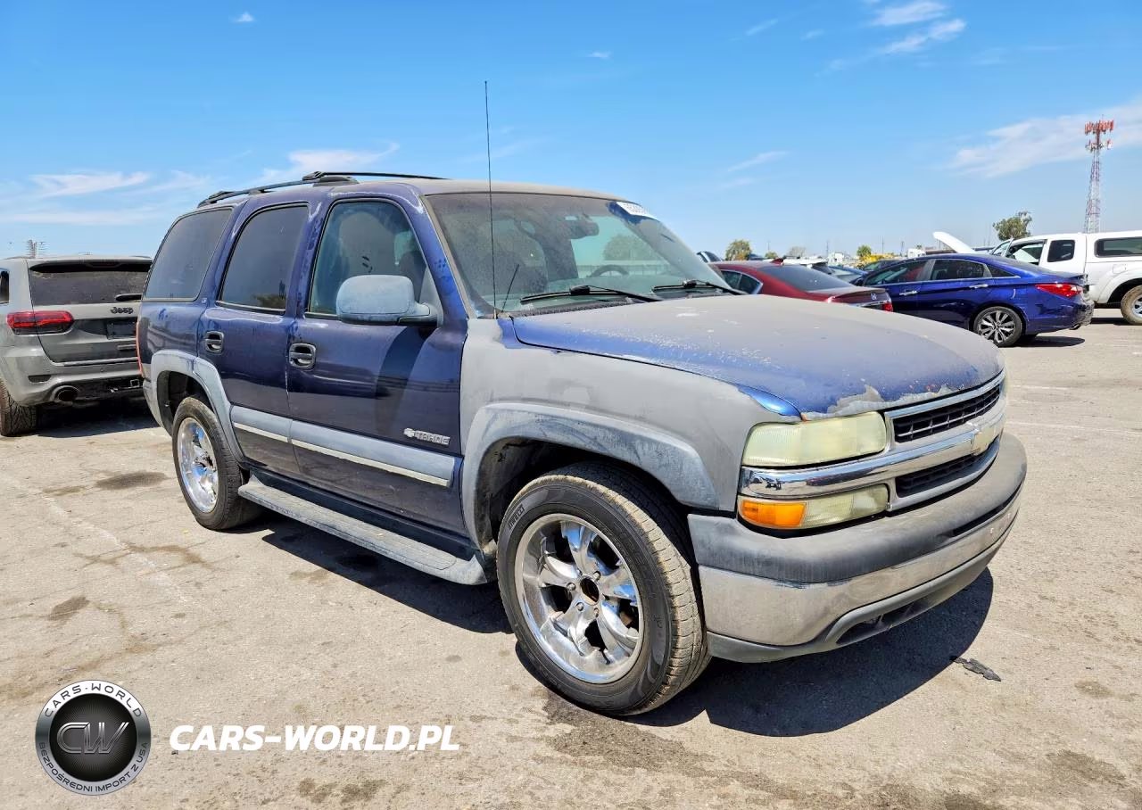 2002 Chevrolet Tahoe C1500 VIN:1GNEC13V62R313330 - 4