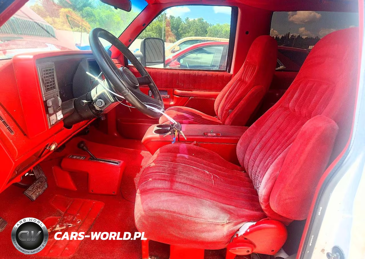 1993 GMC Yukon VIN:1GKEK18K2PJ719772 - 7