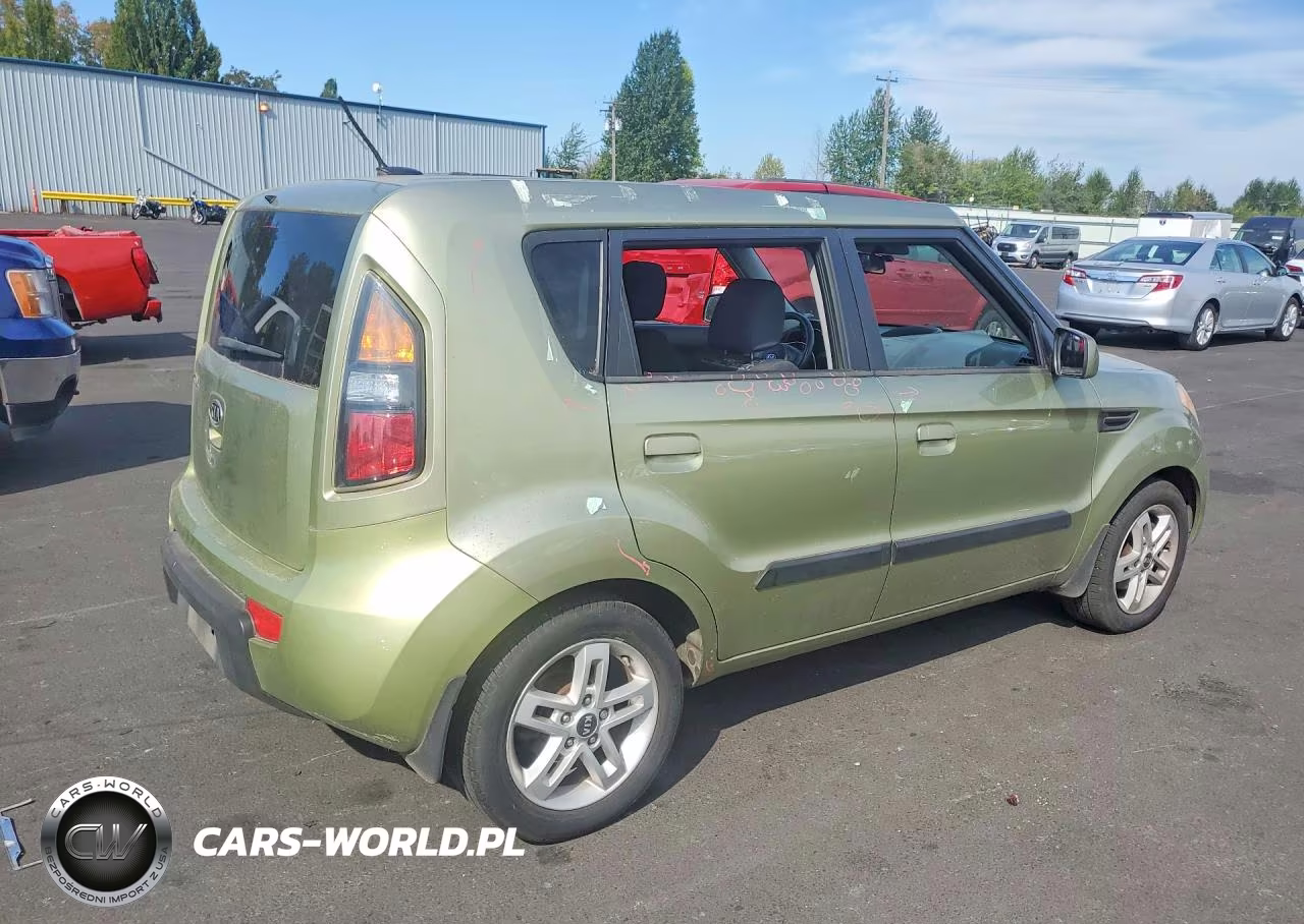 2010 Kia Soul ! VIN:KNDJT2A29A7150723 - 3