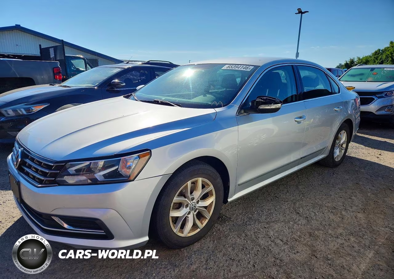 2016 Volkswagen Passat S – zdjęcie 1 z 12