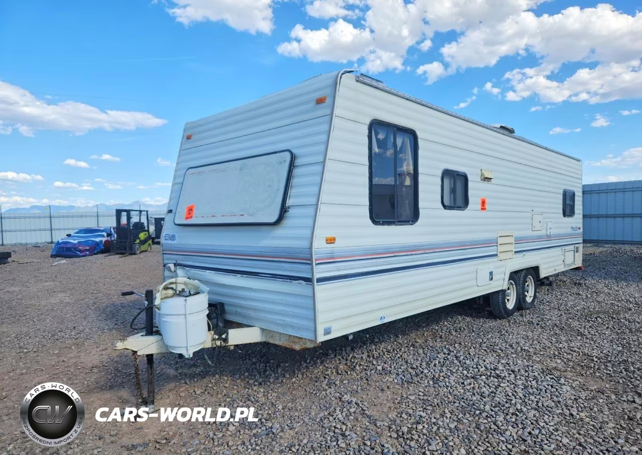 2022 Fleetwood Prowler Camper VIN:1EC1G2720N2362435 - 2