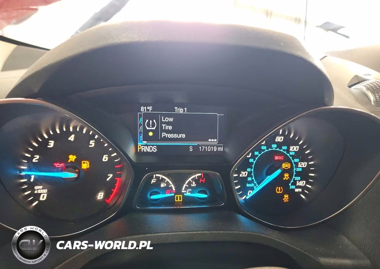 2014 Ford Escape Titanium VIN:1FMCU9J9XEUD48239 - 9