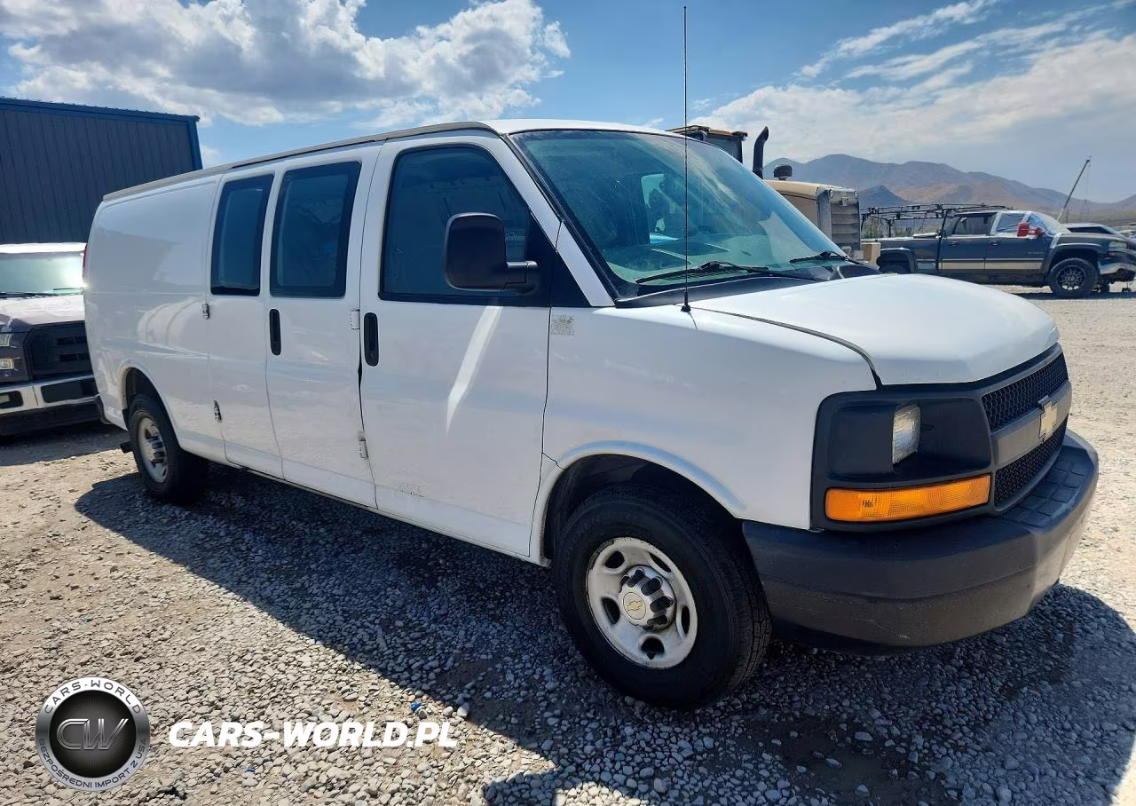 2012 Chevrolet Express G2500 VIN:1GCWGGCA2C1173519 - 4
