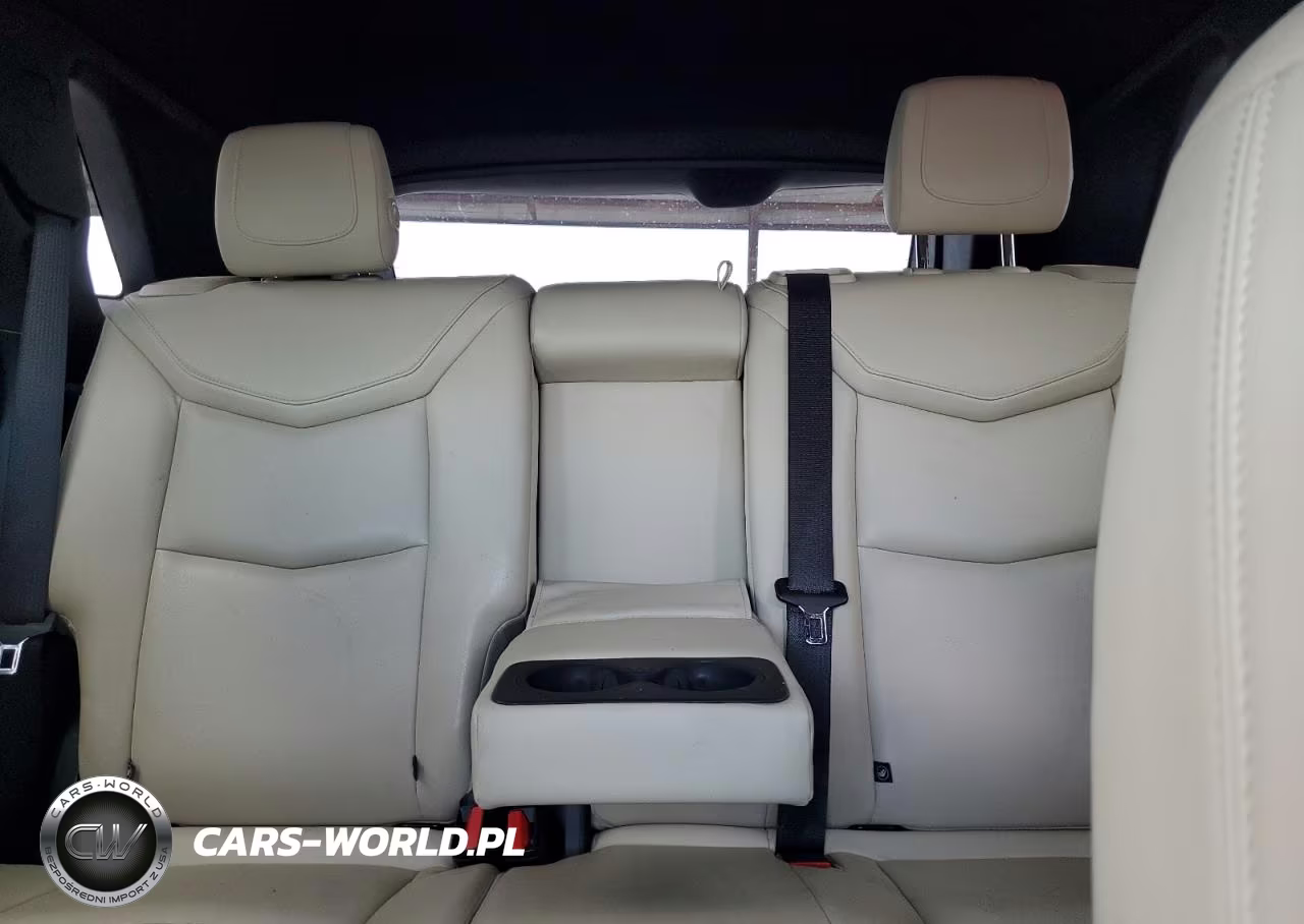 2018 Cadillac Xt5 VIN:1GYKNARSXJZ168661 - 10