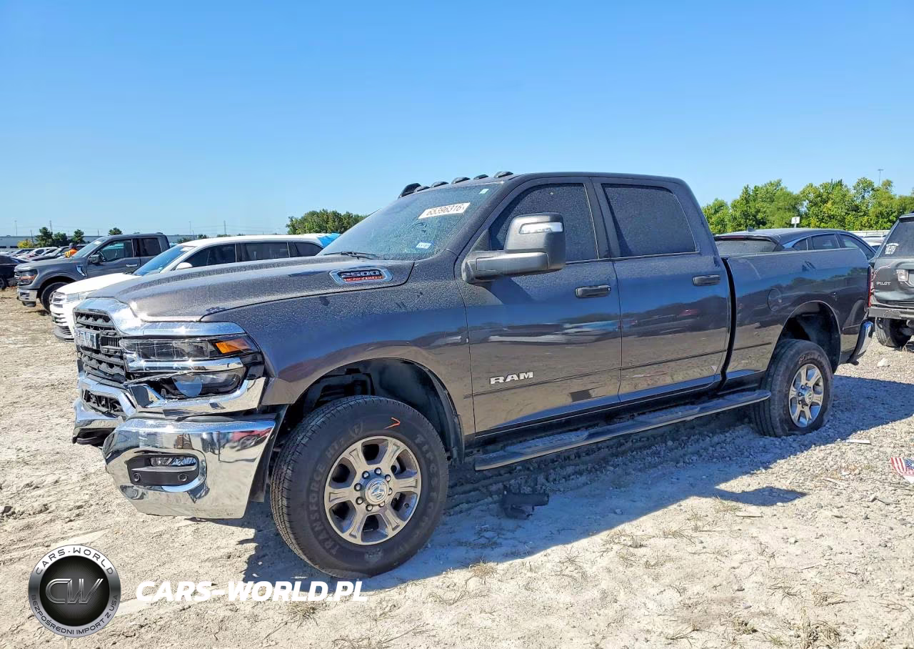 2026 Ram 2500 Big Horn VIN:3C6UR5DJ0TG201802 - 1