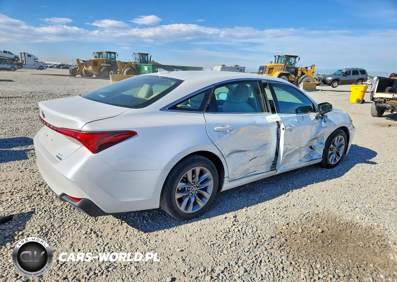 2020 Toyota Avalon Xle VIN:4T1J21FB4LU012447 - 3