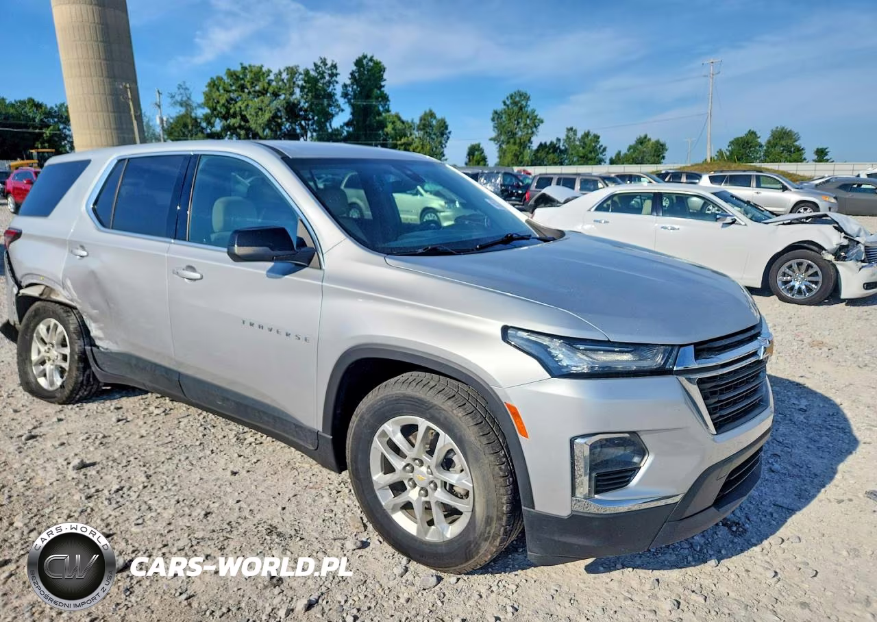 2022 Chevrolet Traverse Ls VIN:1GNERFKW3NJ106466 - 4