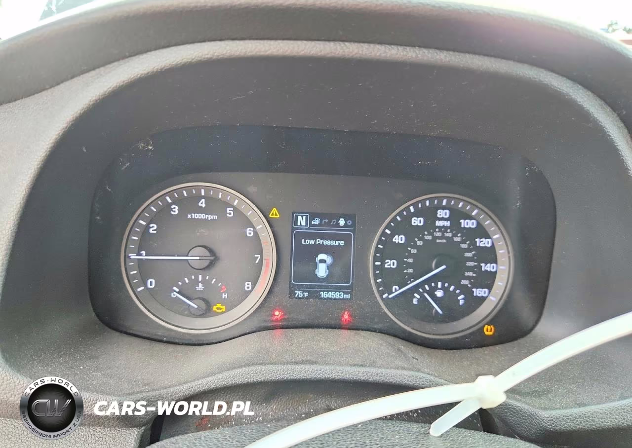 2016 Hyundai Tucson Eco VIN:KM8J3CA26GU050249 - 9