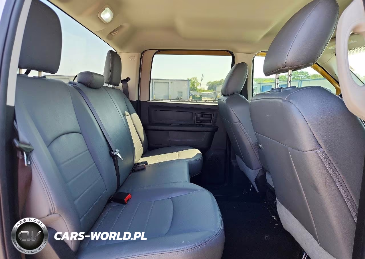 2018 Ram 2500 St VIN:3C6UR5CJXJG416747 - 10