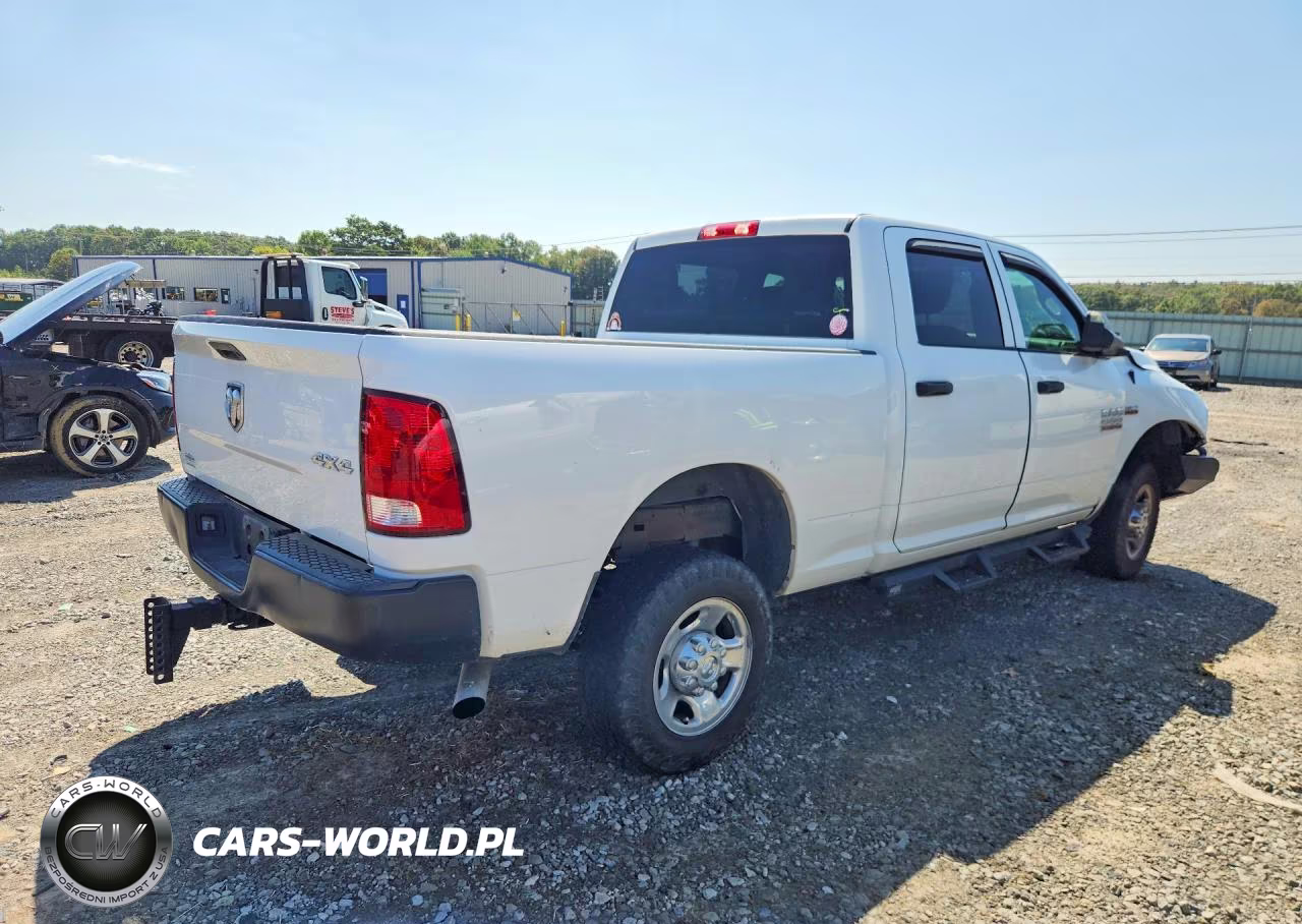 2018 Ram 2500 St VIN:3C6UR5CJXJG416747 - 3