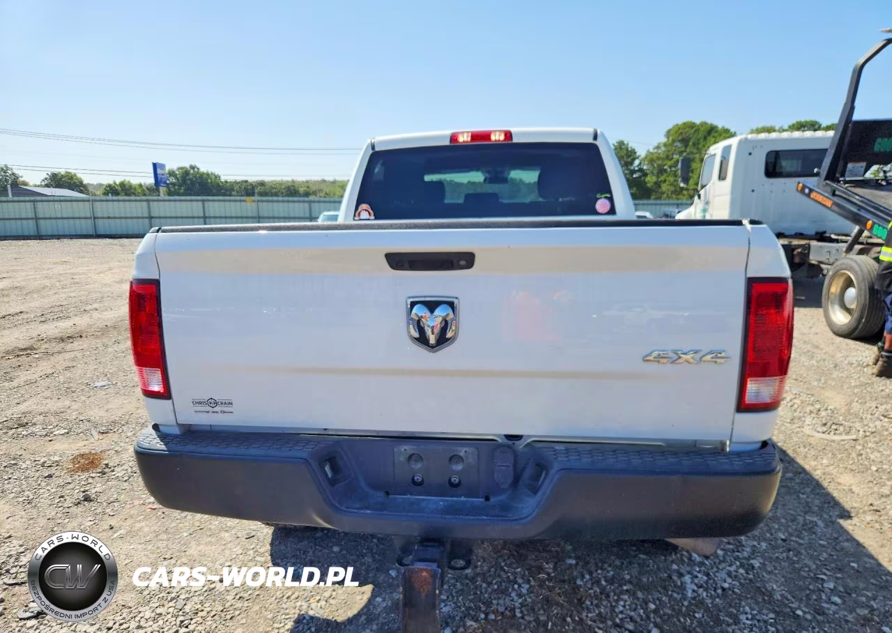 2018 Ram 2500 St VIN:3C6UR5CJXJG416747 - 6