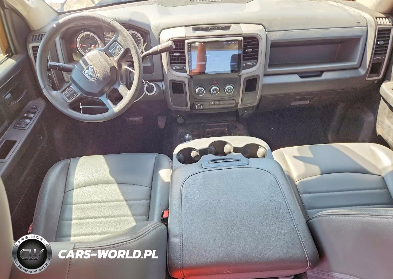 2018 Ram 2500 St VIN:3C6UR5CJXJG416747 - 8
