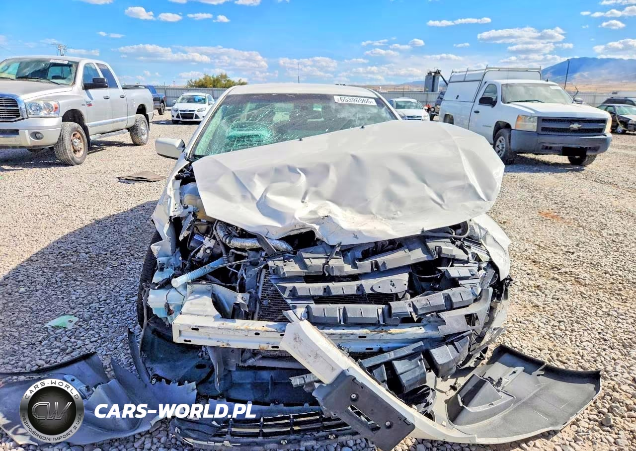 2012 Ford Fusion Se VIN:3FAHP0HA4CR250671 - 5